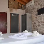 Nezis'in Konagi Ayvalik
