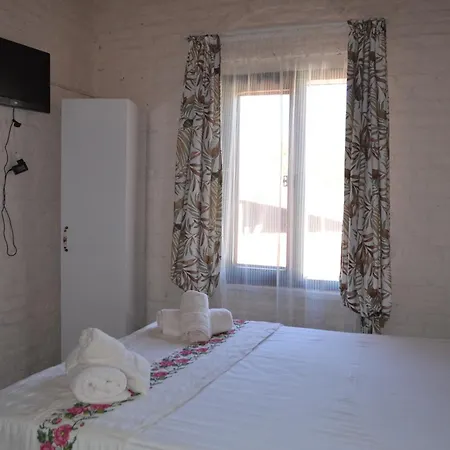 Hotel Nezis'in Konagi Ayvalik